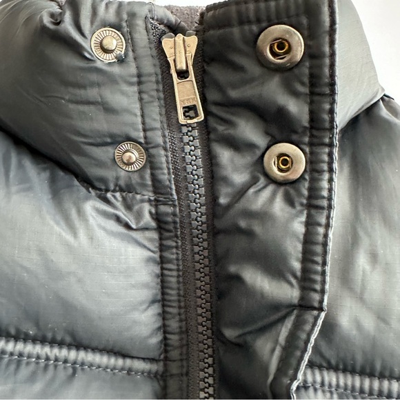 GAP Boys Navy Blue Down Vest - Picture 10 of 10